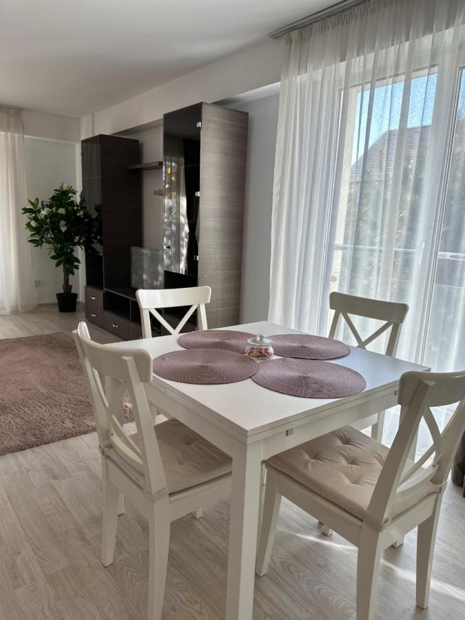 אוטופן Fly Airport Residences & Therme-Self Check-In מראה חיצוני תמונה