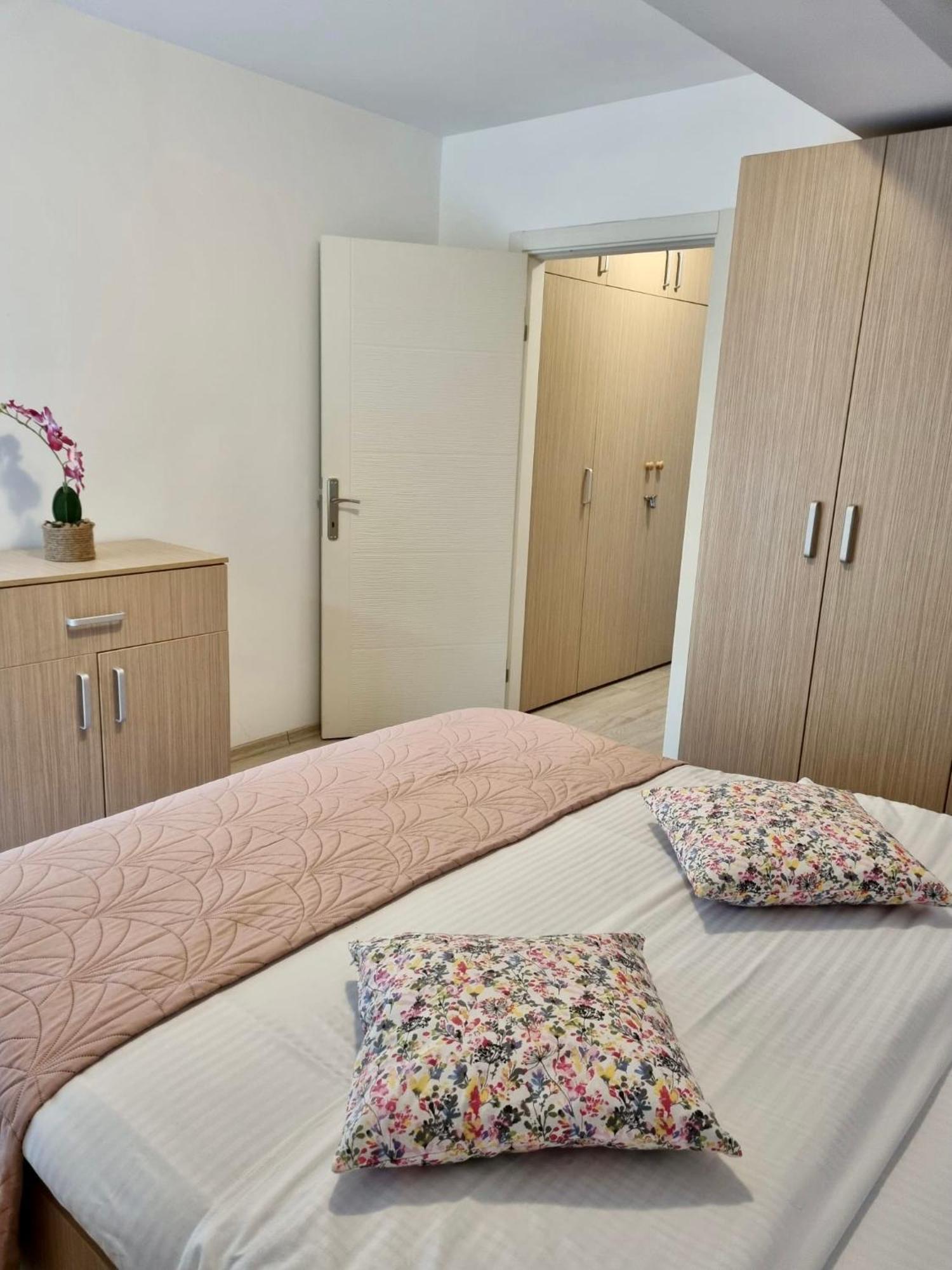 אוטופן Fly Airport Residences & Therme-Self Check-In מראה חיצוני תמונה
